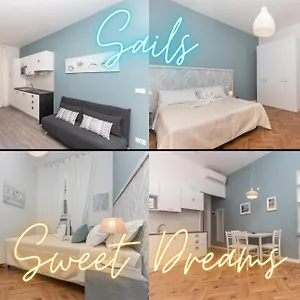 Real Italian Estate - Sails & Sweet Dreams , Gênes Italie