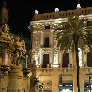 Palazzo Moncada , Palerme Italie